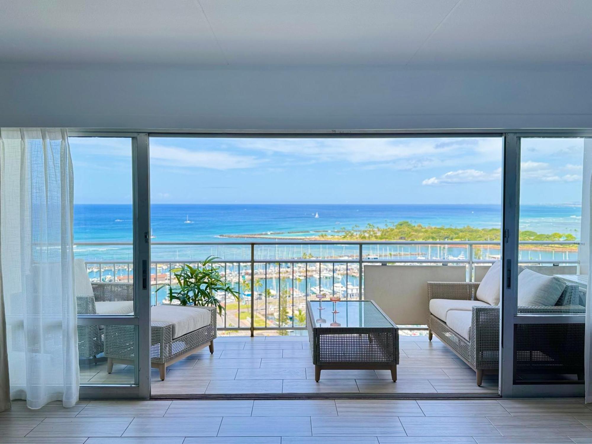 Panoramic Oceanview - Full Kitchen In Each Room, 2 Swimming Pools, Onsite Restaurants, Fireworks Every Friday Apartamento Honolulu