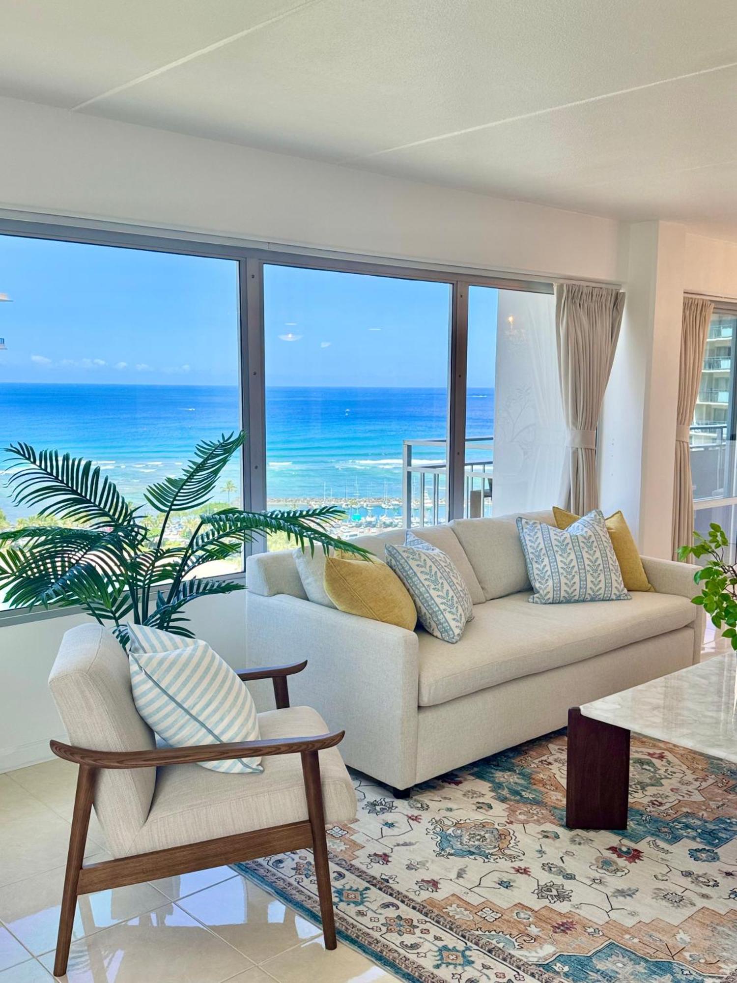Panoramic Oceanview - Full Kitchen In Each Room, 2 Swimming Pools, Onsite Restaurants, Fireworks Every Friday Apartment Honolulu